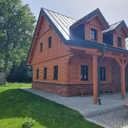 Vapenka V Prirodnim Parku Adrspassko-teplicke Skaly, Kapacita 20 Osob *